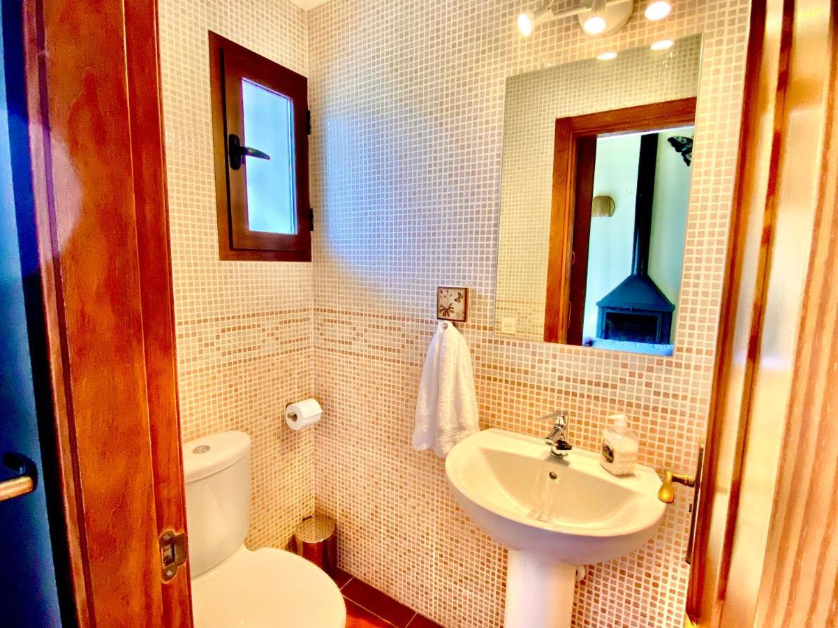 Casita Rural Sierra De Sevilla, Combina Una Maravilla エクステリア 写真
