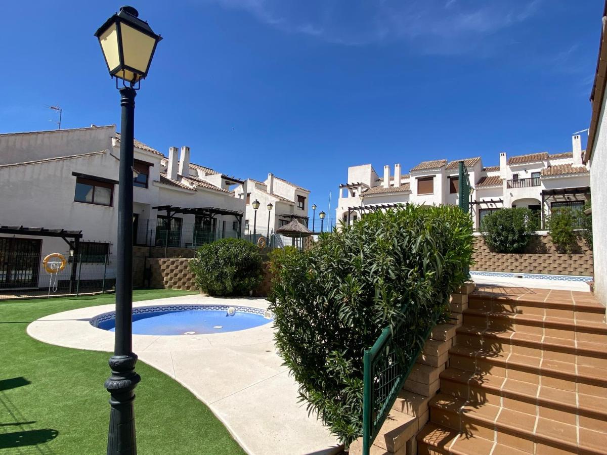 Casita Rural Sierra De Sevilla, Combina Una Maravilla エクステリア 写真